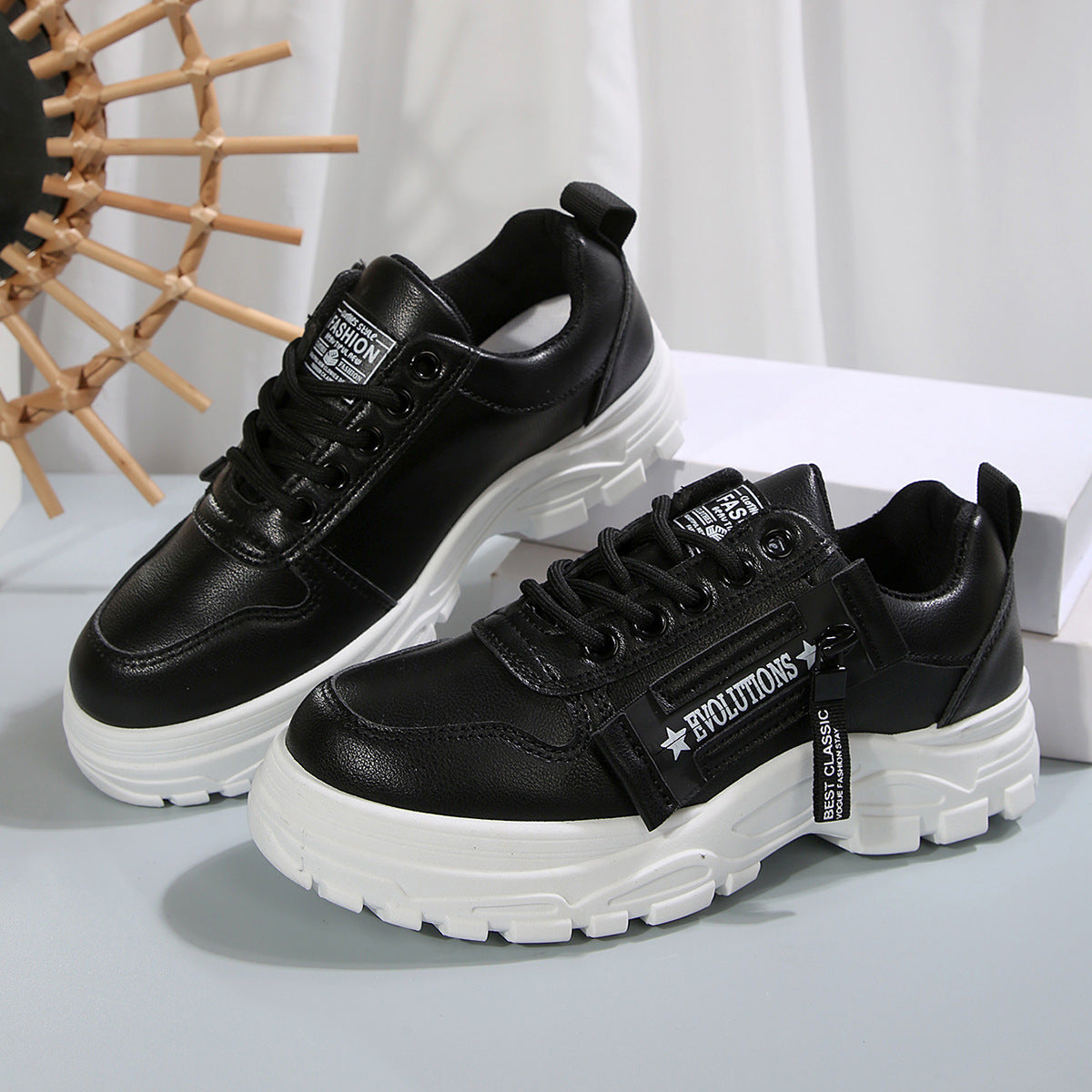 Sneakers Donna Chunky Casual con Suola Alta Spessa in similpelle