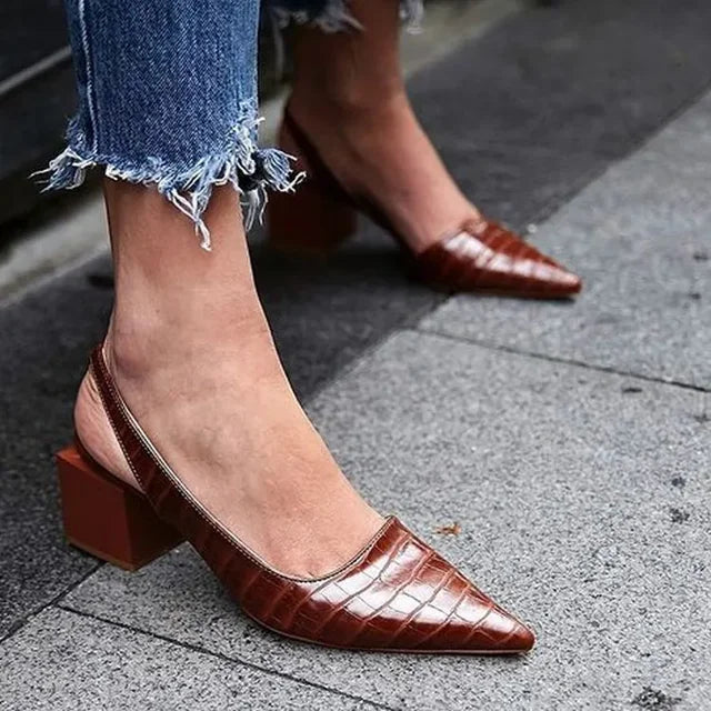 Scarpe Slingback da Donna con Punta Affusolata