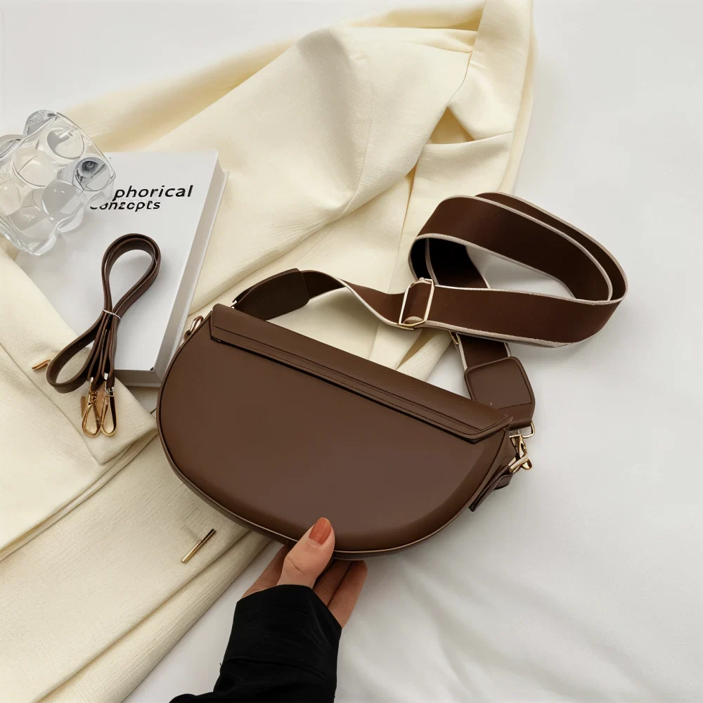 Borsa Tracolla Donna Mezzaluna in similpelle